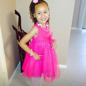 Meet your Posher, Pauline